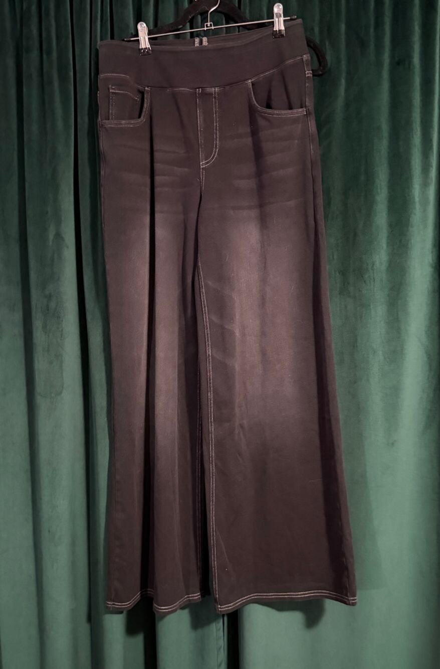 Halara Wide Leg Jeans Size Large Regular